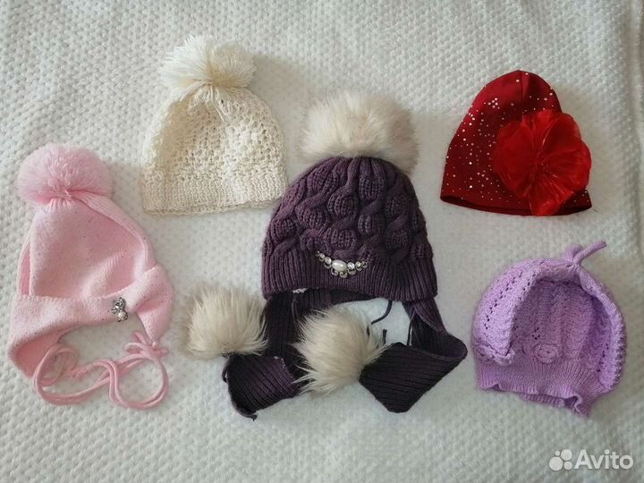 Шапка для девочки, варежки
