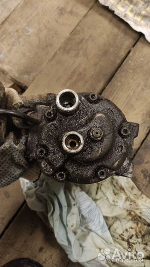 Компрессор кондиционера пассат б5