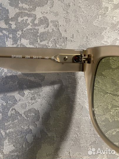 Новые солнцезащитные очки salvatore ferragamo