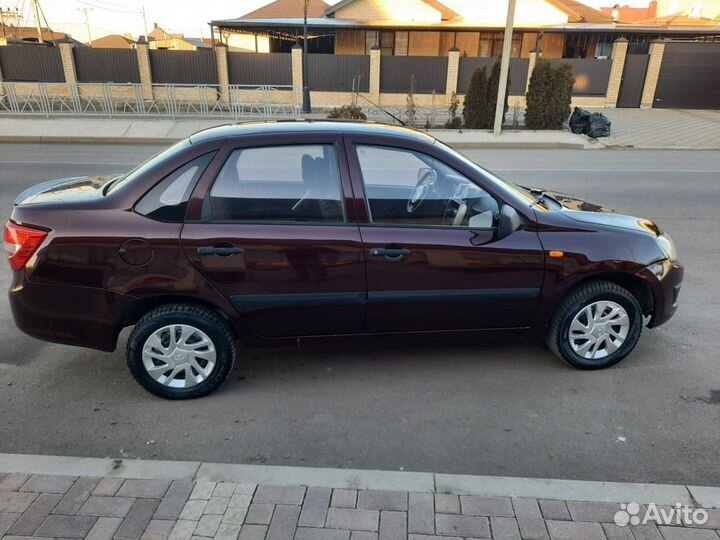 LADA Granta 1.6 МТ, 2013, 150 000 км