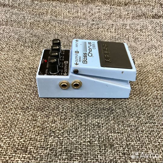 Педаль эффектов для бас-гитары Boss CEB-3 Bass Cho