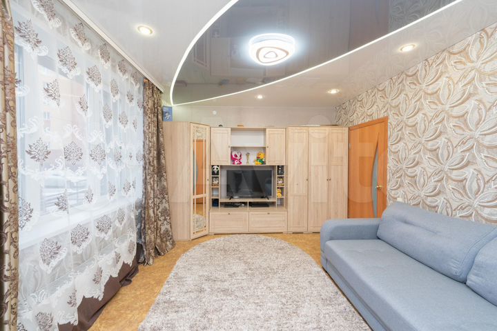 2-к. квартира, 62 м², 1/9 эт.