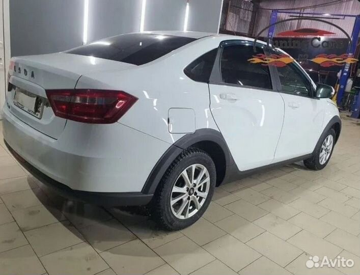 Пластиковый обвес Кросс 2 - Лада Веста