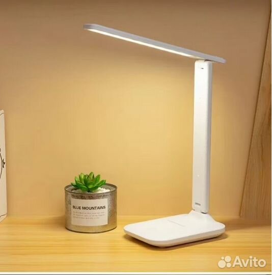 Лампа настольная