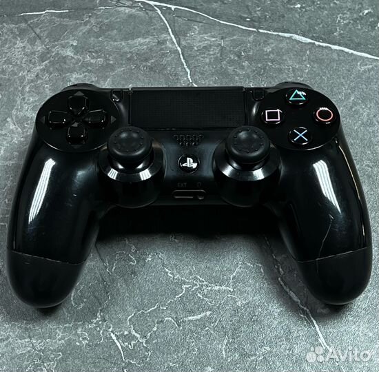 PS4 Fat 500GB / 1 геймпад