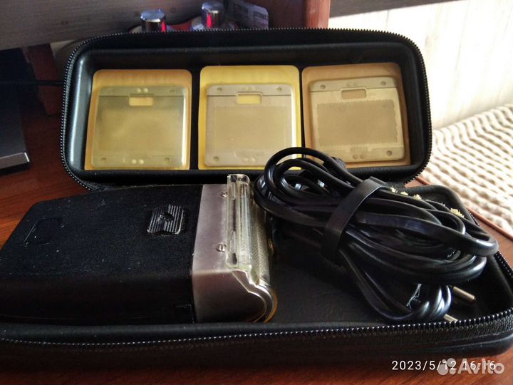 Электробритва Минолта