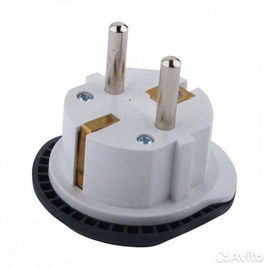 Универсальный переходник для розеток