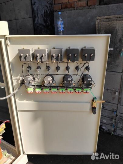 Стабилизатор напряжения трехфазный эмкнп 50 кВа