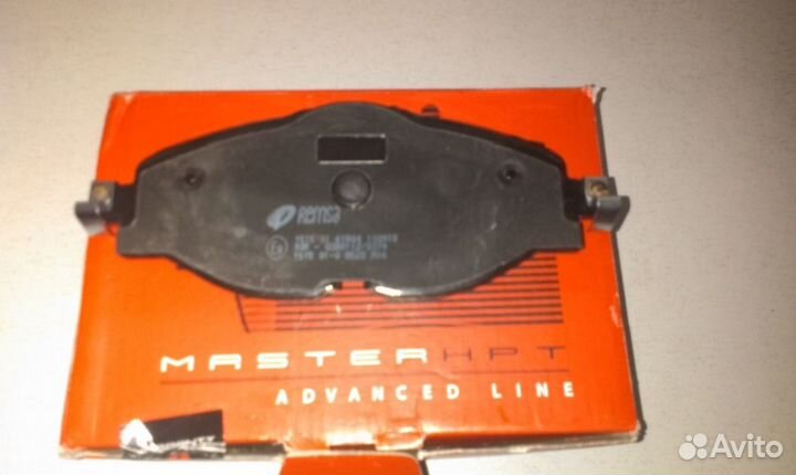 Колодки тормозные передние Oktavia 2013