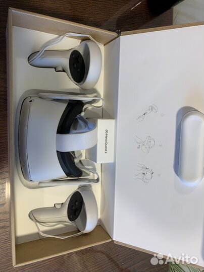 VR очки виртуальной реальности Oculus Quest 2