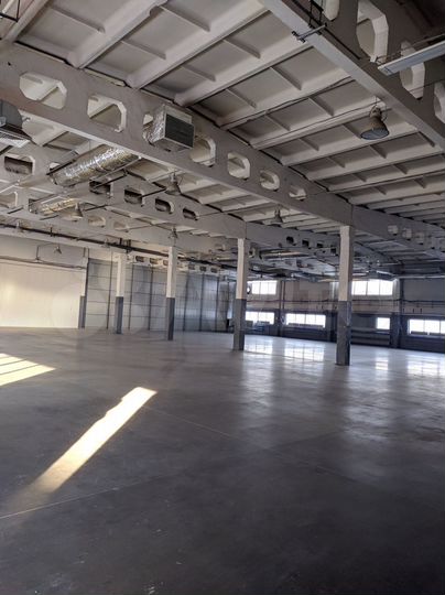 Складское помещение, 1371 м²