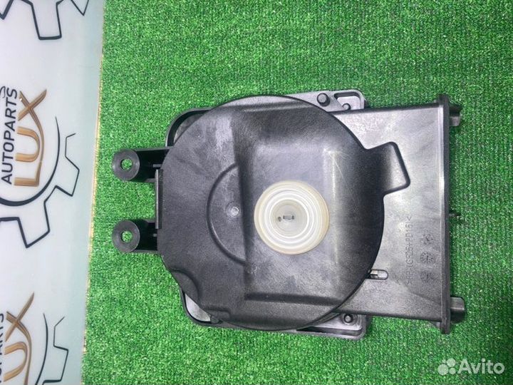 Динамик низкочастотный передний левый Mini Cooper