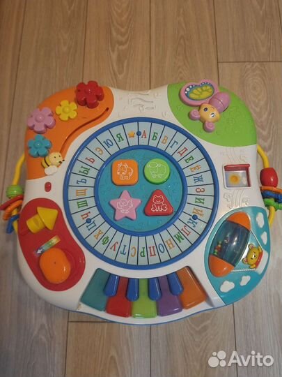 Музыкальный столик