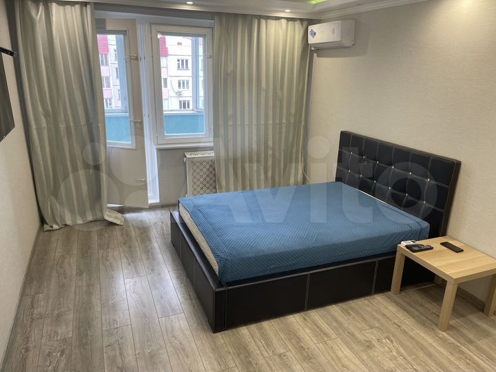 1-к. квартира, 42 м², 9/9 эт.