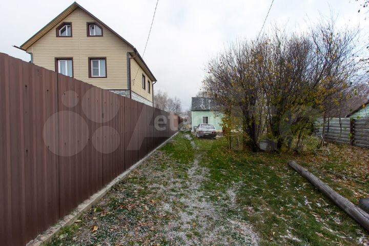 Дом 31,1 м² на участке 8,1 сот.