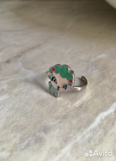 Серебряное кольцо