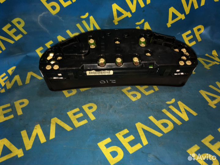 Комбинация приборов Mercedes Benz W210