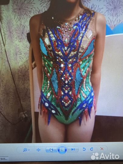 Продаю купальник для художественной гимнастики