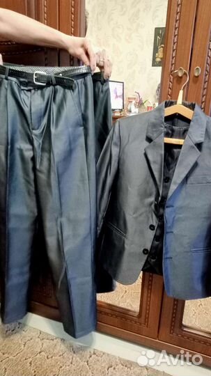 Костюм тройка на мальчика