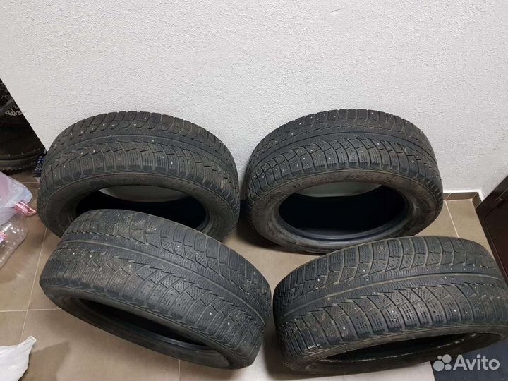 Gislaved Nord Frost 5 235/55 R17 103T