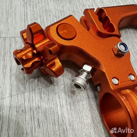 Рычаг сцепления легкого выжима, оранжевый