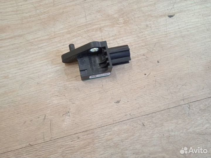 Датчик AIR BAG Volkswagen Passat B6 2005-2011