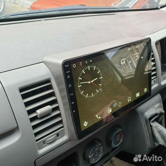 Магнитола Toyota Hiace 2006-2018 Android