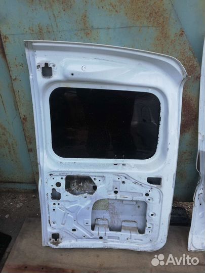 Дверь багажника Лада Ларгус