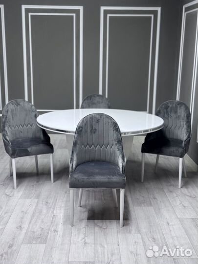 Стол \ стол в наличии