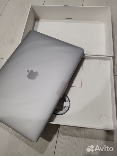 Apple MacBook Air M1/8/256 (новый абсолютно)