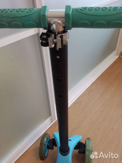 Самокат детский трехколесный