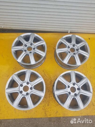 Диски туарег r17