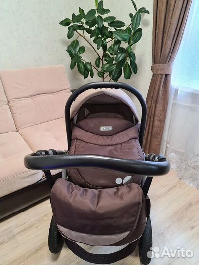 Коляска Tutis Pia