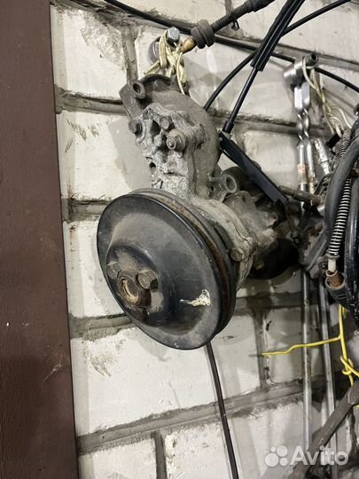 Помпа ауди 80 б3 1.8