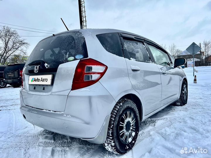 Honda Fit 1.3 CVT, 2010, 190 000 км