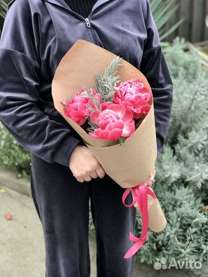 Пионы букет