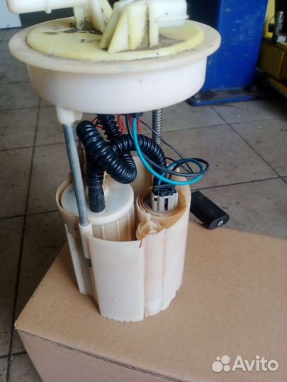 Бензанасос в сборе