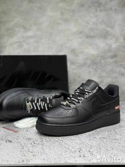 Nike Air Force 1 x Supreme