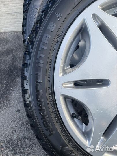 R18 Nokian Tyres Hakkapeliitta 8 245/45, PCD 5x114.3 DIA 56