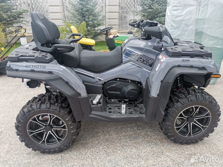 Квадроцикл CF moto 850