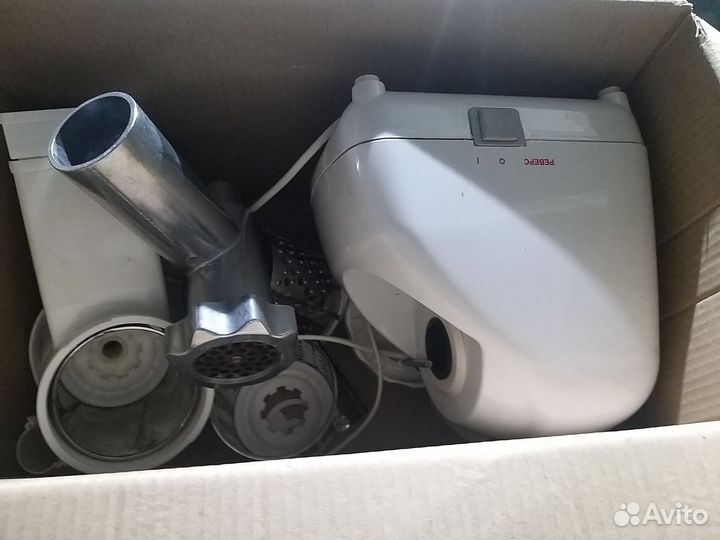 Электро мясорубка, соковыжемалка, овошерезка