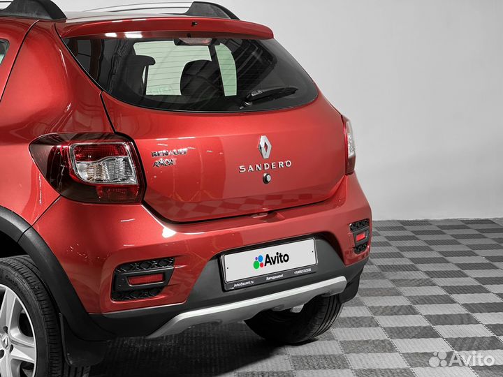 Renault Sandero Stepway 1.6 AT, 2017, 71 573 км