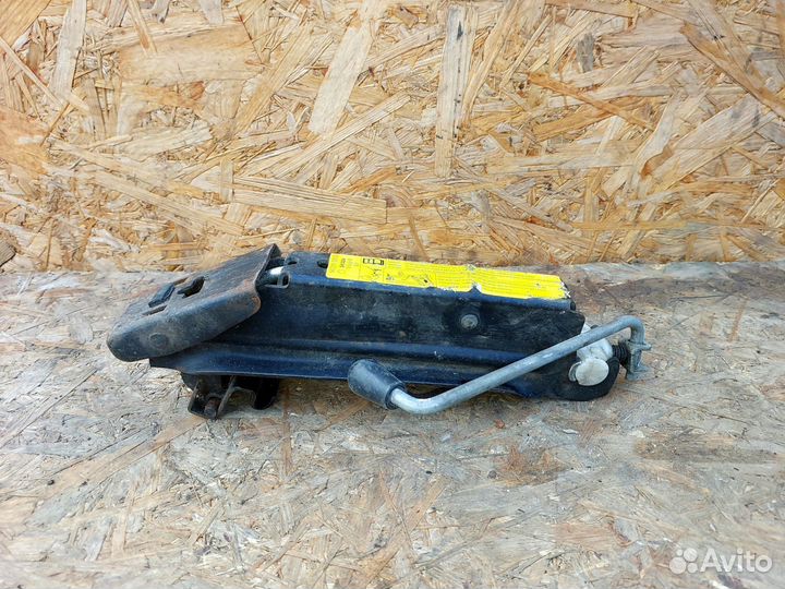 Домкрат Skoda Octavia A5