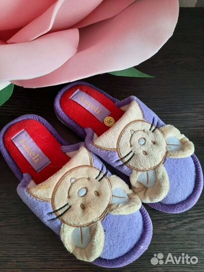 Тапки новые 35 размер