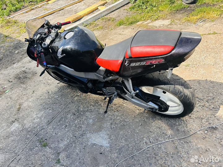 Honda cbr929 в разбор (запчасти)