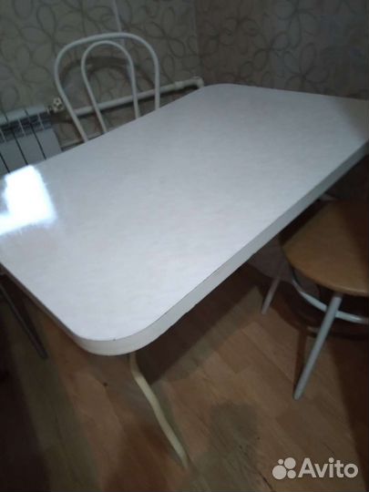 Кухонный стол бу