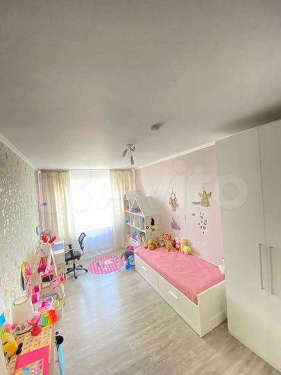 2-к. квартира, 66,9 м², 10/18 эт.