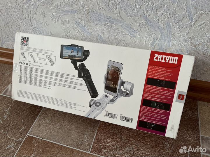 Zhiyun smooth 4