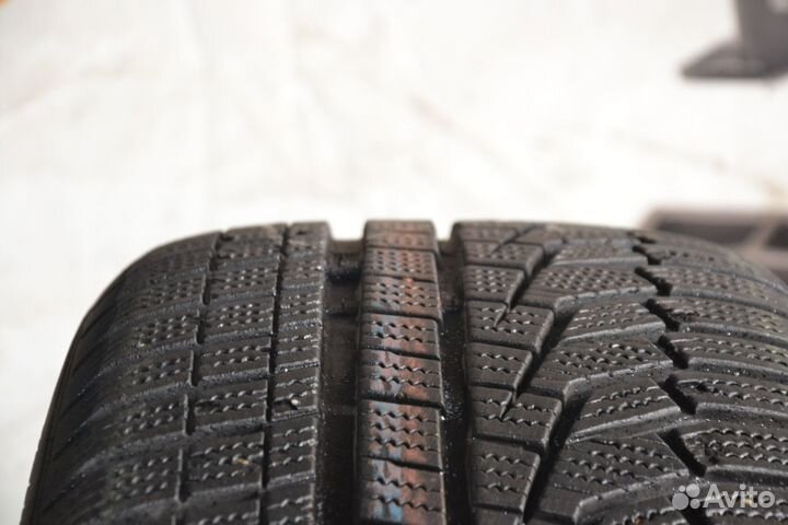 Hankook Winter I'Cept Evo2 W320A SUV 235/50 R19 103V