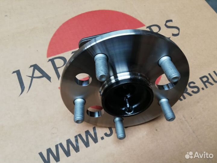 Ступица Toyota Camry Lexus RX ES 42450-33010